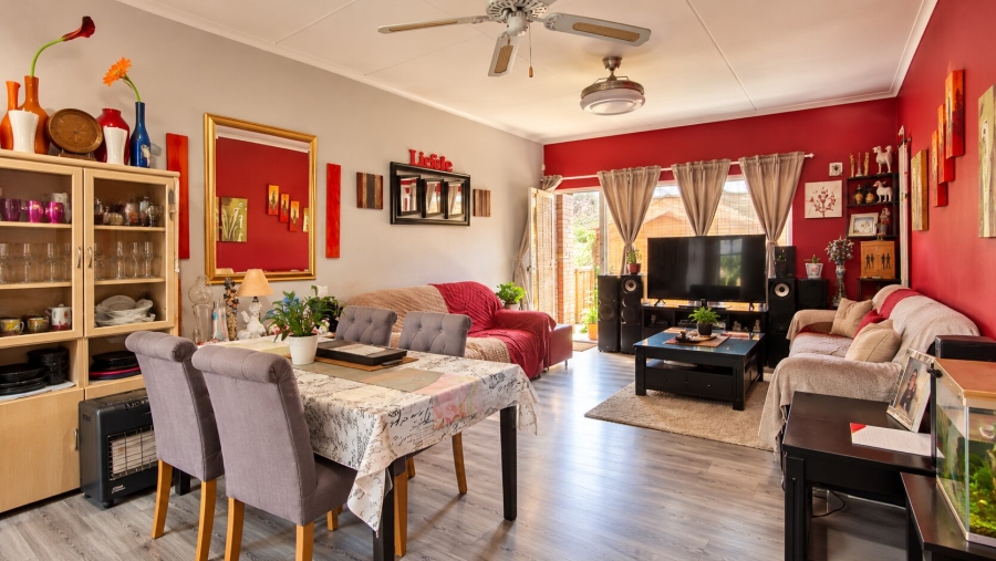 2 Bedroom Property for Sale in Navalsig Free State